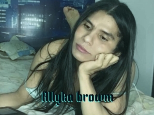 Allyka_browm