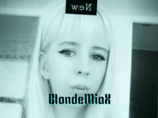 BlondeMiaX