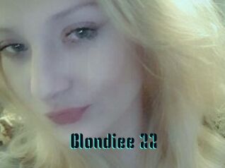 Blondiee_22