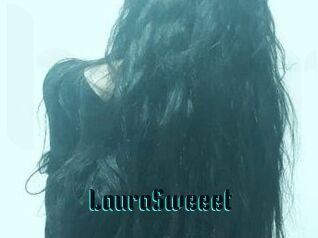 Laura_Sweeet