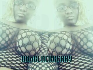 MiaBLACKBERRY