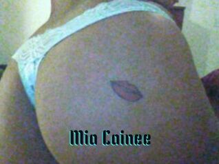 Mia_Cainee