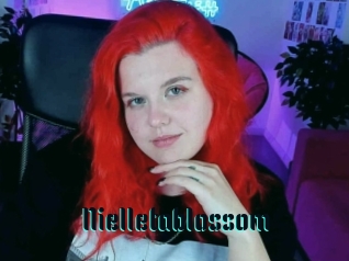 Nielletablossom