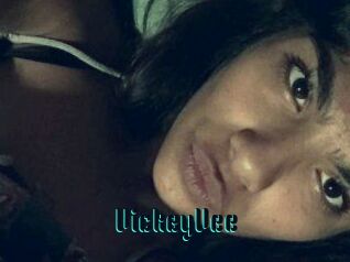 Vickey_Vee